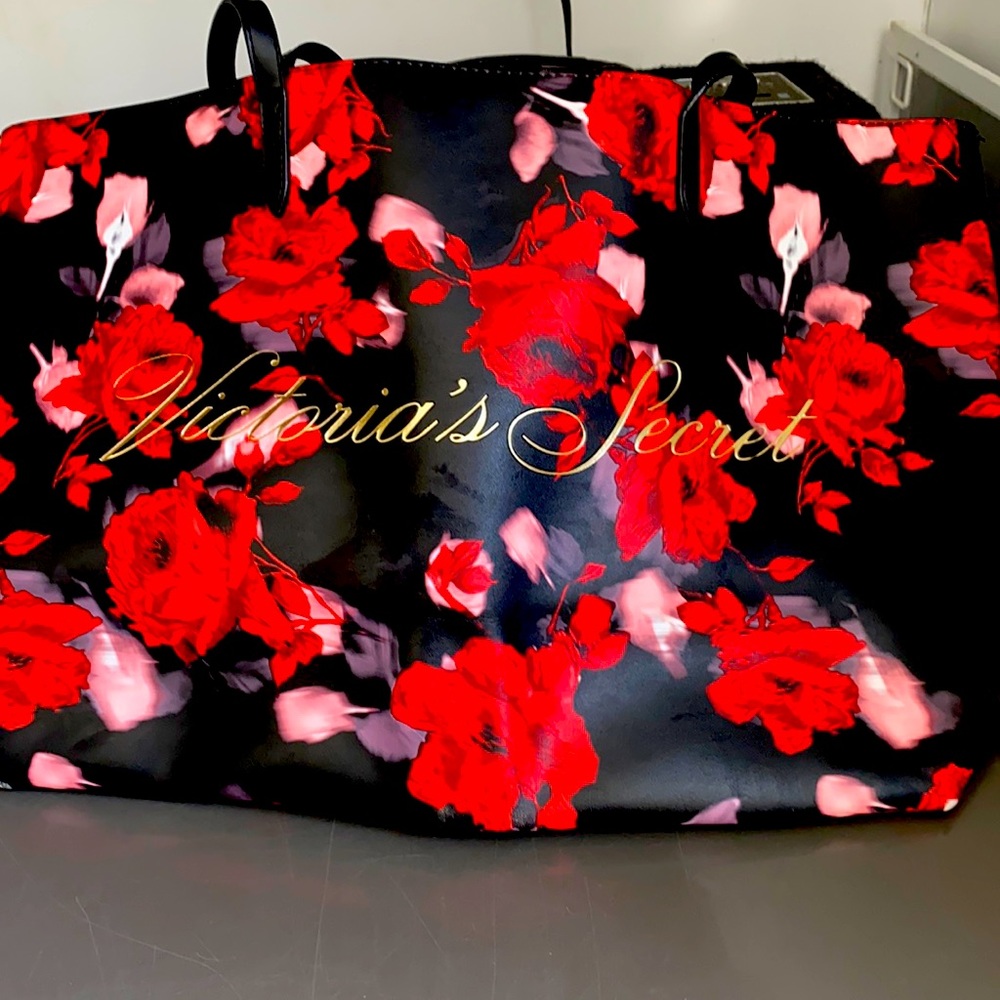 Victoria’s Secret Tote